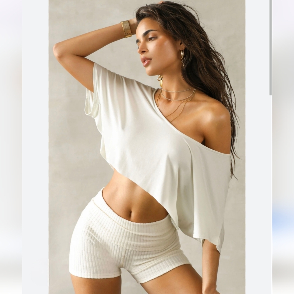 Joah Brown Off-Shoulder Crop Tee In Color Chalk | Sz S/M RARE Like New